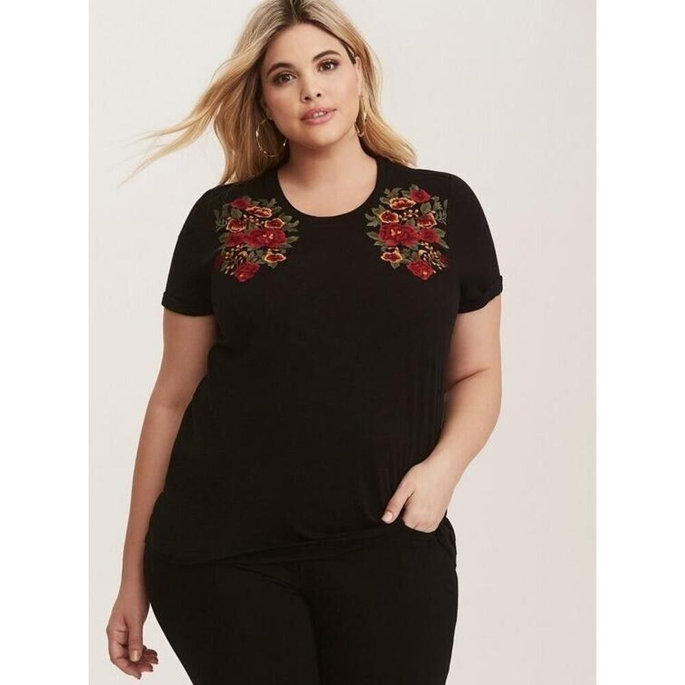 Torrid Black Burnout Boho‎ T-Shirt Applied Floral Embroidery 00 M/L
